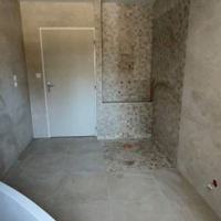 Réalisation d'une salle de bain en carrelage