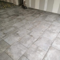 Création d'une chappe traditionnel et pose du carrelage au sol avec bac à l'italienne salle de bain